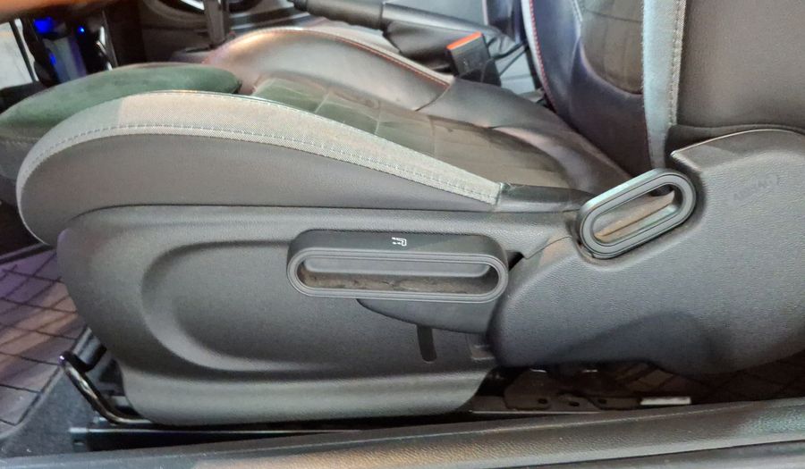 Mini John Cooper Works 2.0 JOHN COOPER WORKS HOT CHILI AUTO Hatchback 2020