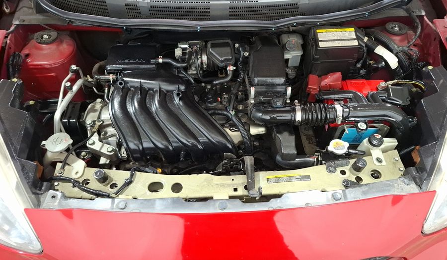 Nissan March 1.6 SENSE MT Hatchback 2015