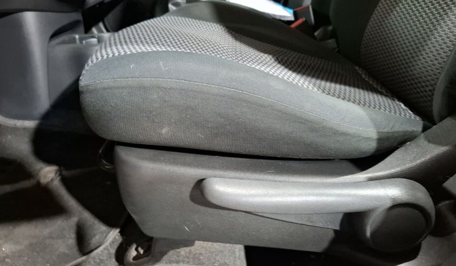 Nissan March 1.6 SENSE MT Hatchback 2015