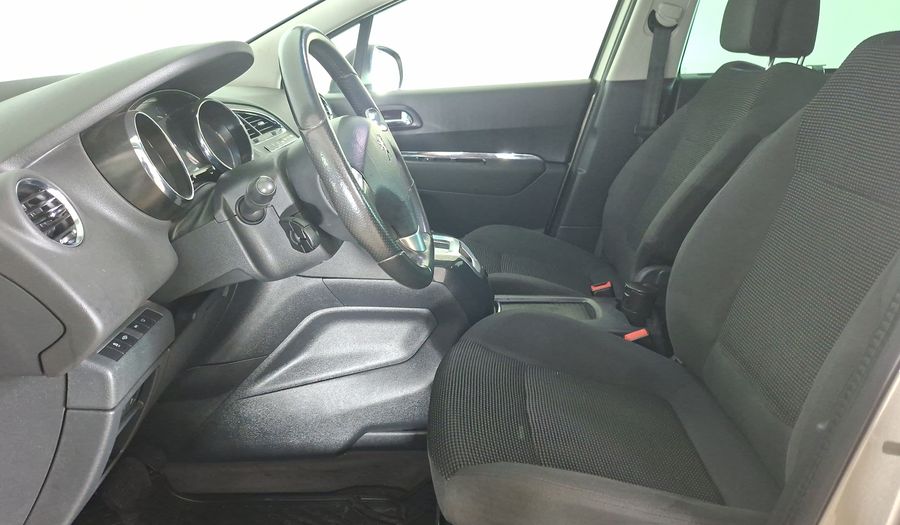 Peugeot 5008 1.6 E-HDI 115HP AUTO ALLURE Minivan 2017