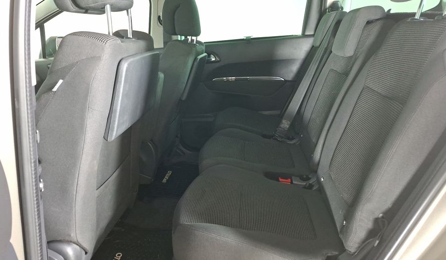 Peugeot 5008 1.6 E-HDI 115HP AUTO ALLURE Minivan 2017