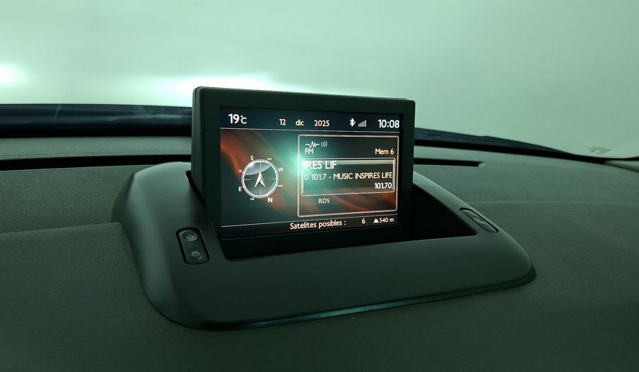 Peugeot 5008 1.6 E-HDI 115HP AUTO ALLURE Minivan 2017