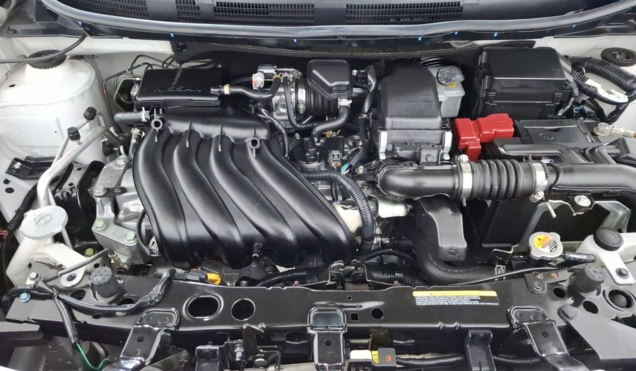 Nissan V-drive 1.6 V-DRIVE A/C Sedan 2021