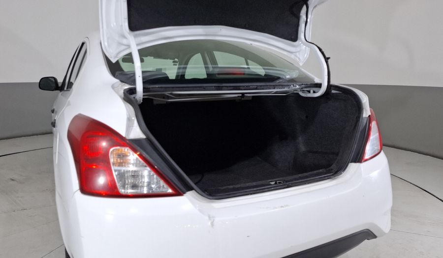 Nissan V-drive 1.6 V-DRIVE A/C Sedan 2021