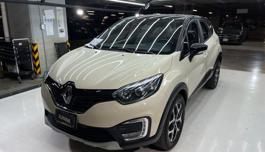 Renault • Captur