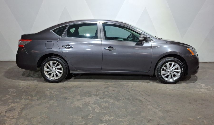 Nissan Sentra 1.8 ADVANCE MT Sedan 2015