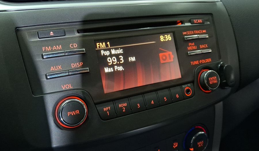 Nissan Sentra 1.8 ADVANCE MT Sedan 2015