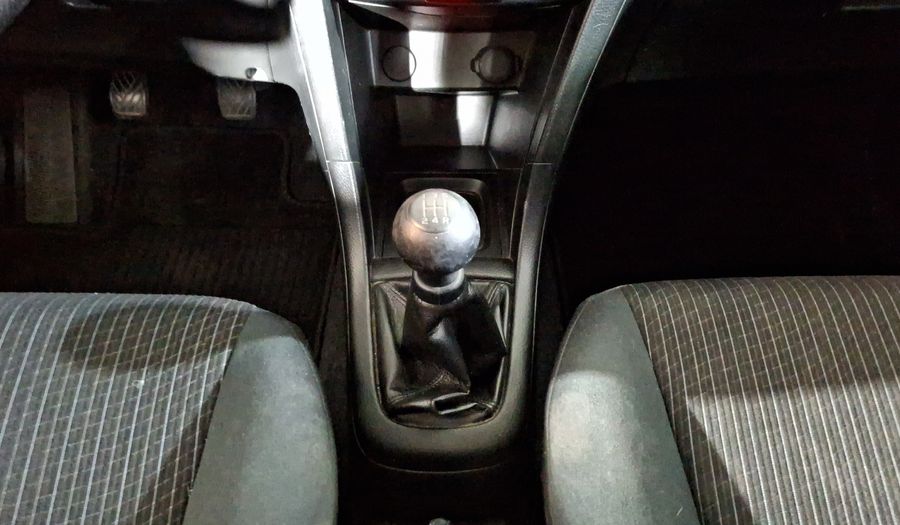 Suzuki Swift 1.4 GA MT Hatchback 2016