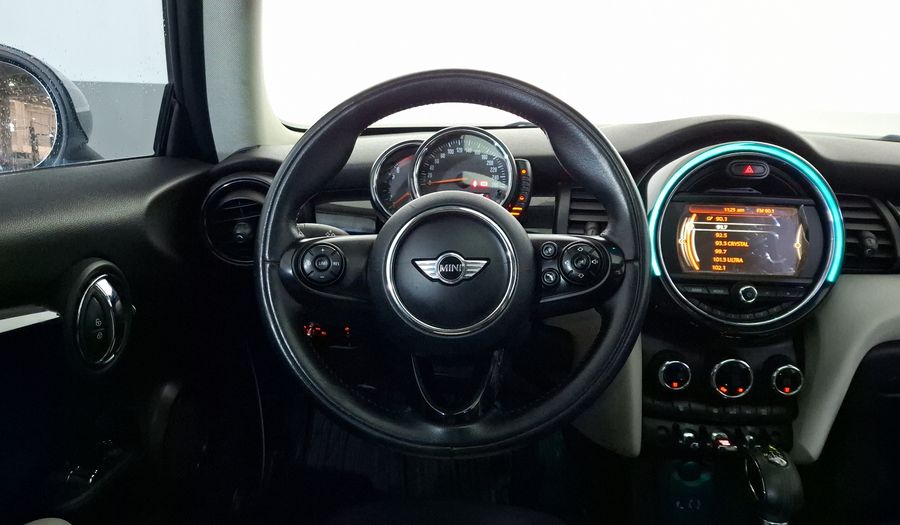 Mini Cooper 1.5 COOPER CHILI AT Hatchback 2015