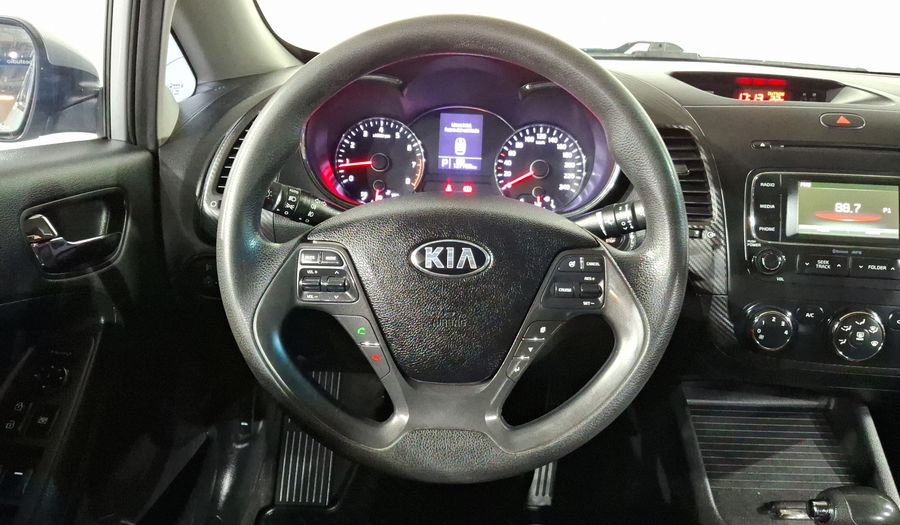 Kia Forte 2.0 EX AT Sedan 2016