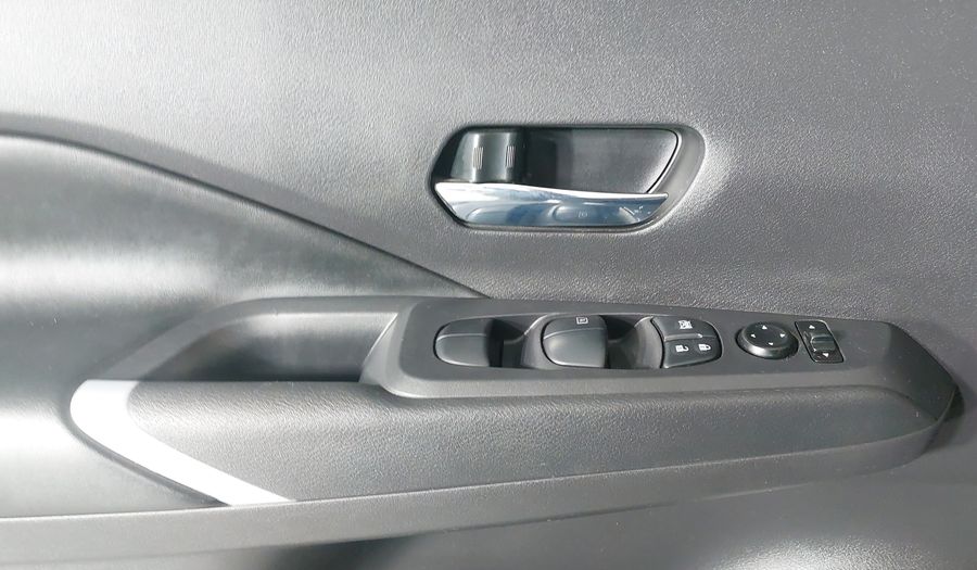 Nissan Kicks 1.6 PLATINUM LTS XTRONIC Suv 2024