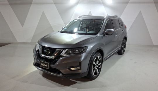 Nissan • X-Trail