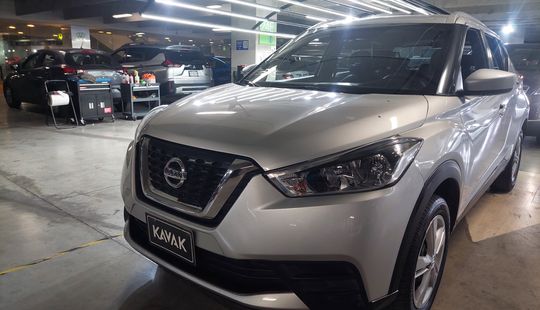 Nissan • Kicks