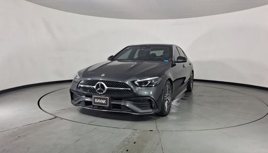 Mercedes Benz • Clase C
