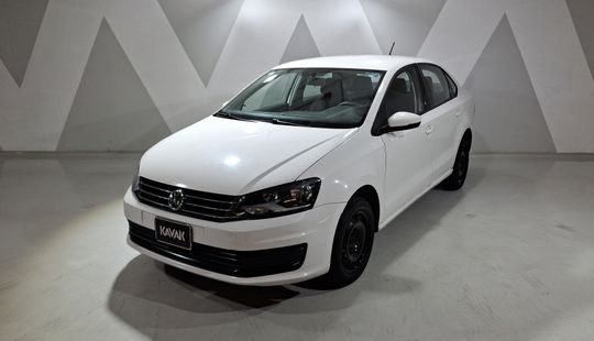 Volkswagen • Vento