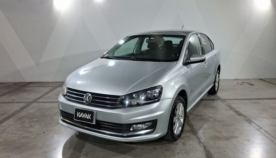 Volkswagen • Vento