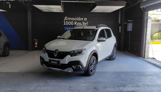 Renault • Sandero Stepway
