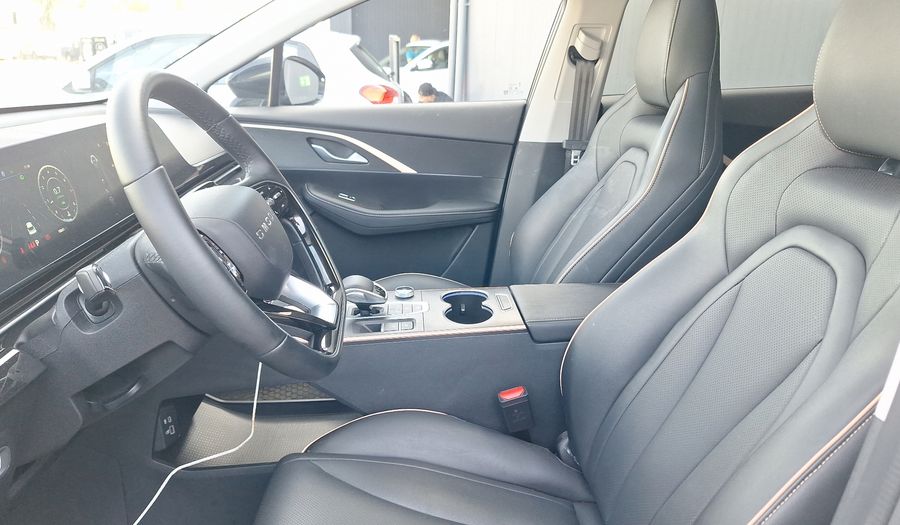 Omoda C5 1.5T LUXURY CVT Suv 2025