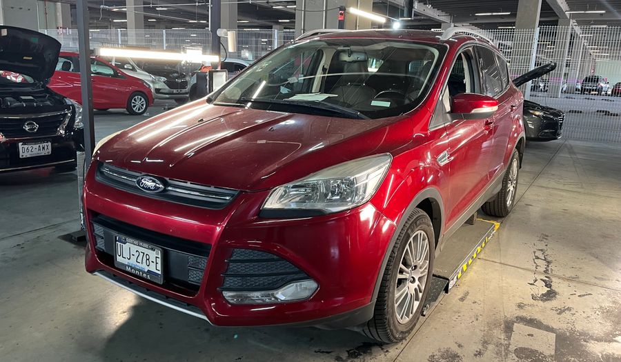 Ford Escape 2.5 TREND ADVANCE I4 AT Suv 2015