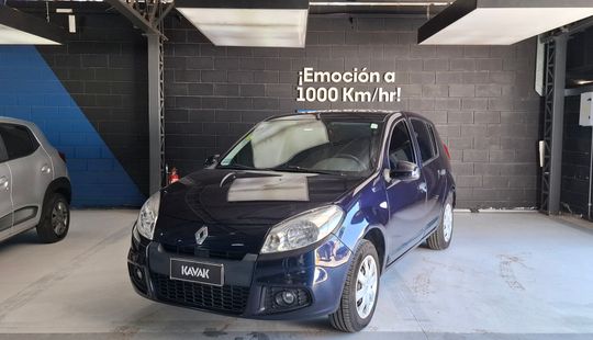 Renault • Sandero