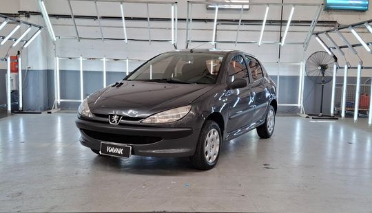 Peugeot • 206