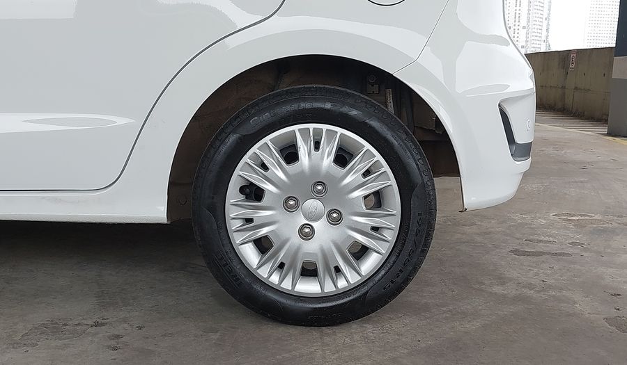 Ford Ka SE PLUS Hatchback 2021