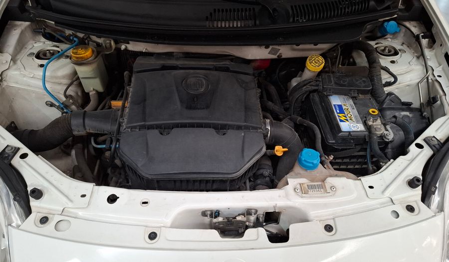 Fiat Palio 1.6 16V ESSENCE Hatchback 2017