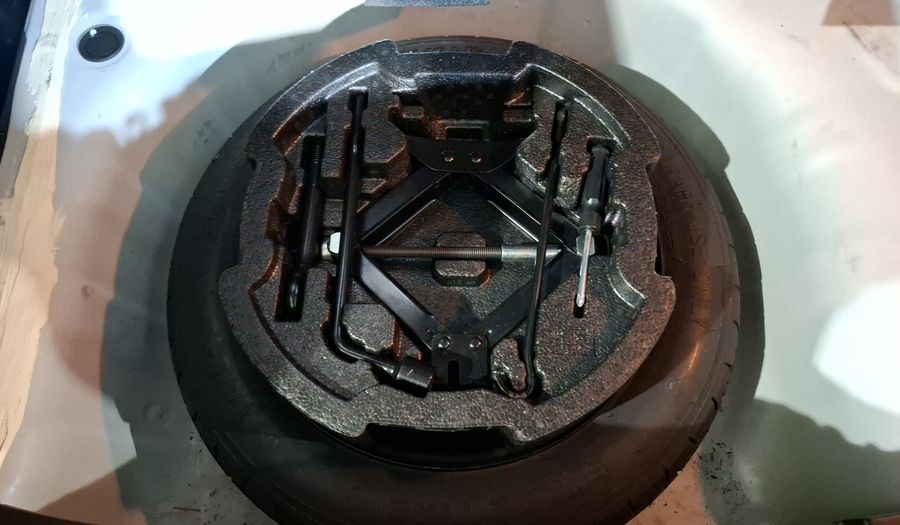 Kia Rio 1.6 EX AUTO Hatchback 2020