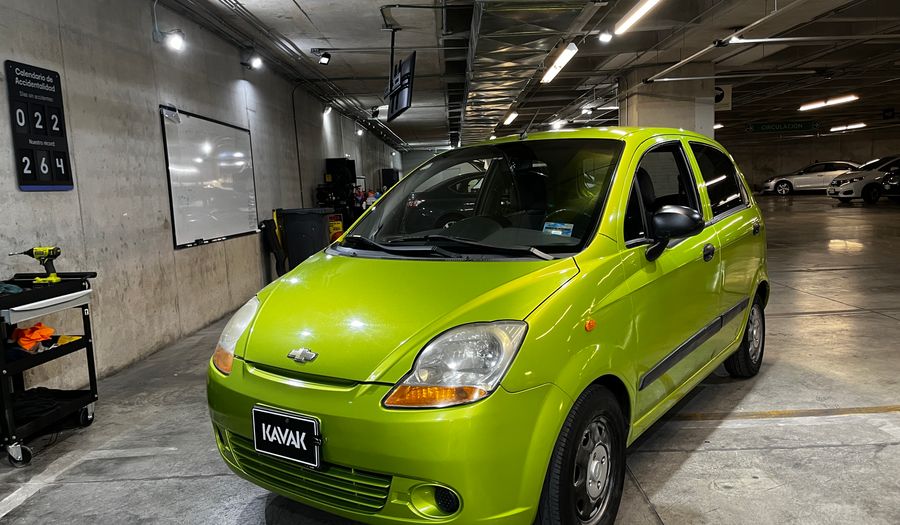 Chevrolet Matiz 1.0 AC B MT Hatchback 2013