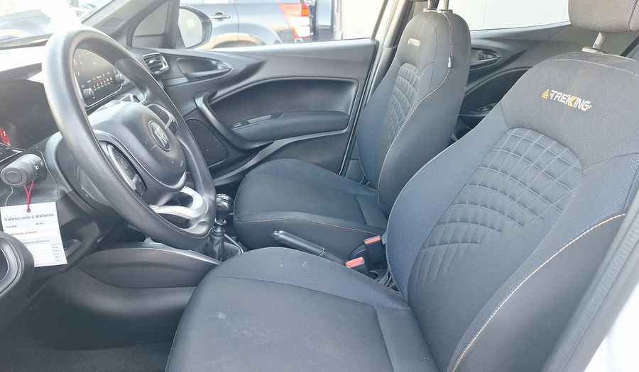 Fiat Argo 1.3 TREKKING Hatchback 2022