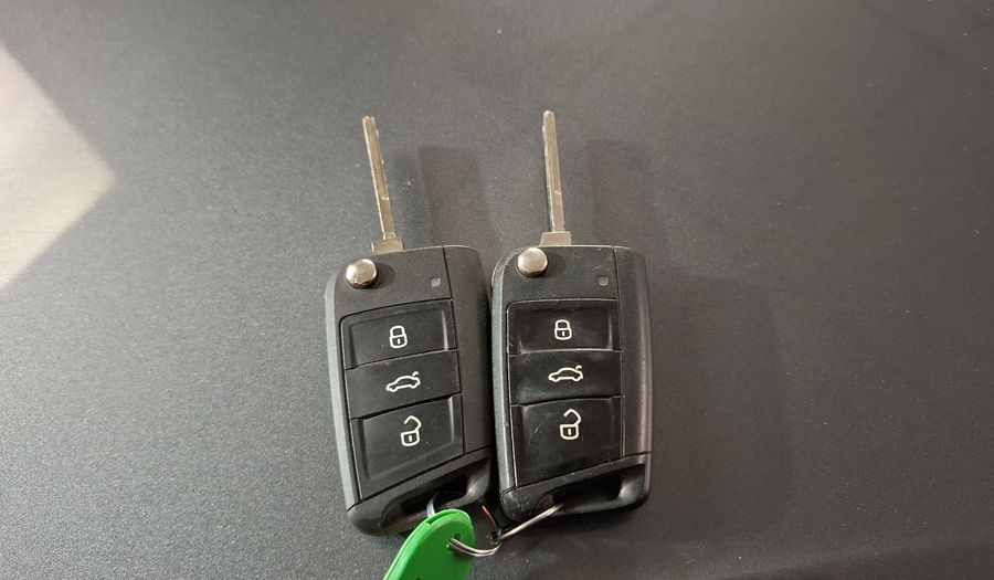 Volkswagen Nivus 1.0 200 TSI COMFORTLINE AUTO Suv 2021