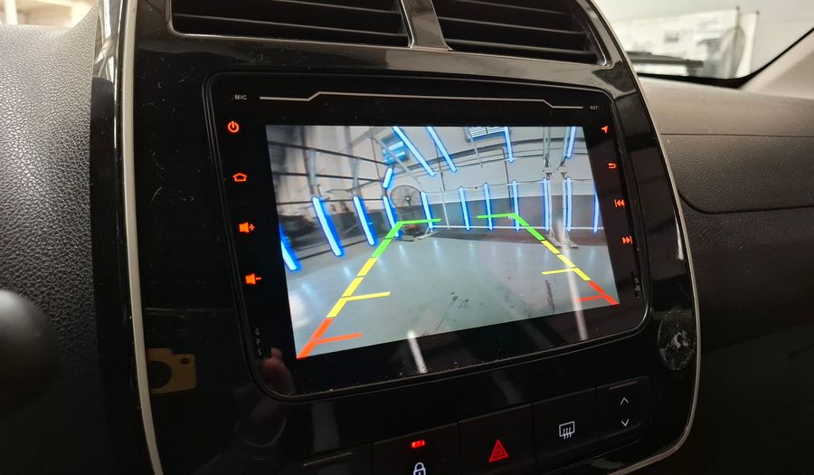 Renault Kwid 1.0 ICONIC Hatchback 2018