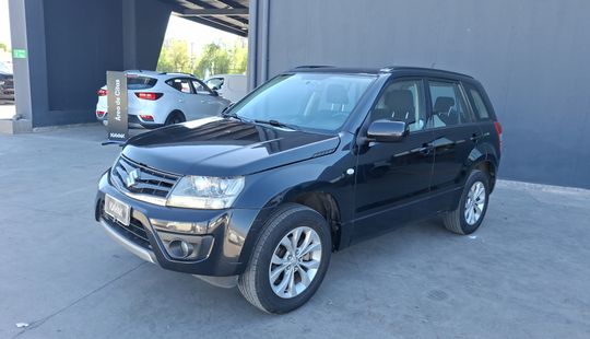 Suzuki • GrandNomade