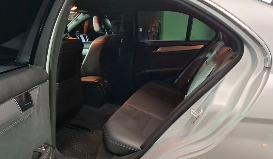 Mercedes Benz Clase C 1.8 200 EDITION AUTO Sedan 2013