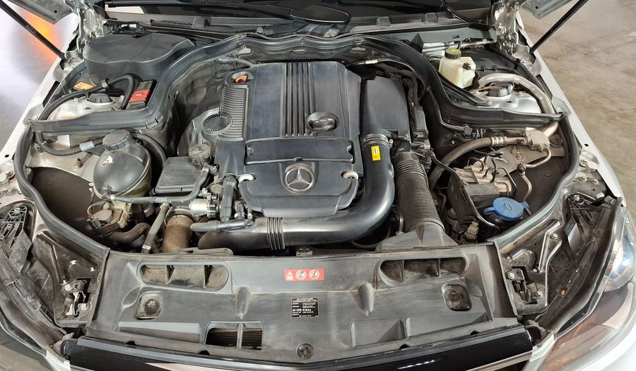 Mercedes Benz Clase C 1.8 200 EDITION AUTO Sedan 2013