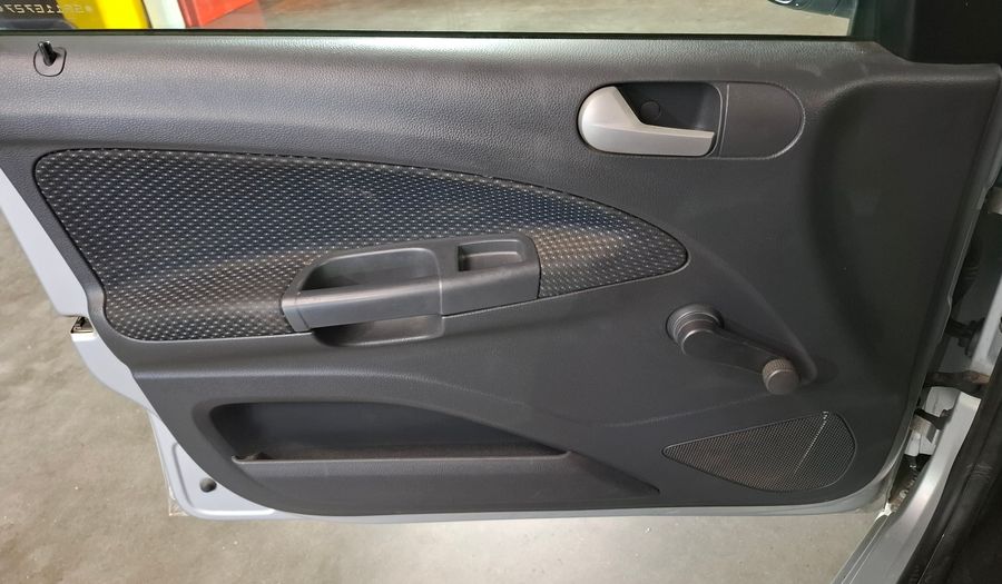 Volkswagen Gol Trend 1.6 TRENDLINE Hatchback 2016