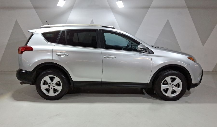 Toyota Rav4 2.5 XLE AT Suv 2013