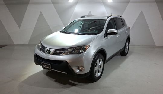 Toyota • RAV4
