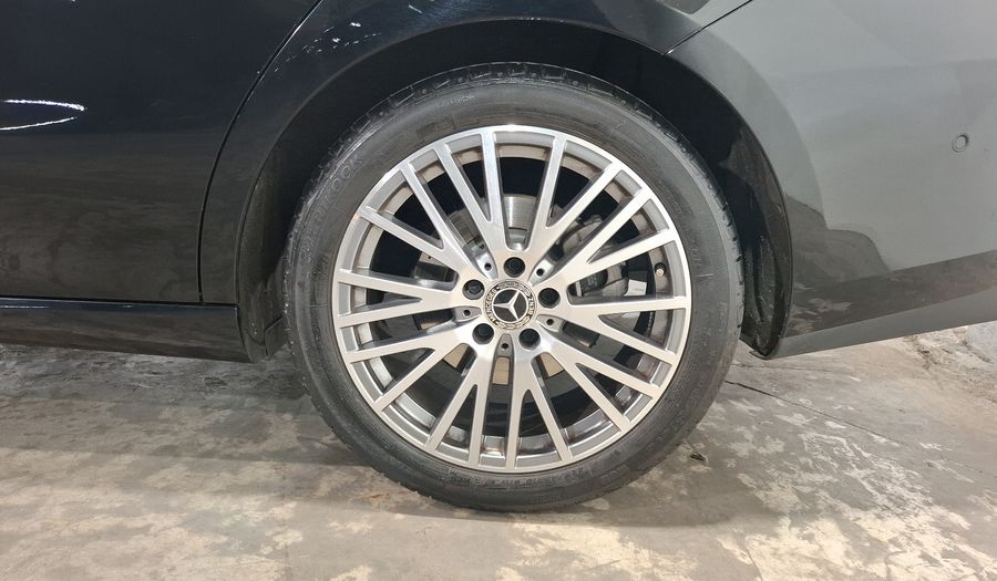 Mercedes Benz Clase Cla 1.3 MHEV CLA 200 DCT Coupe 2025