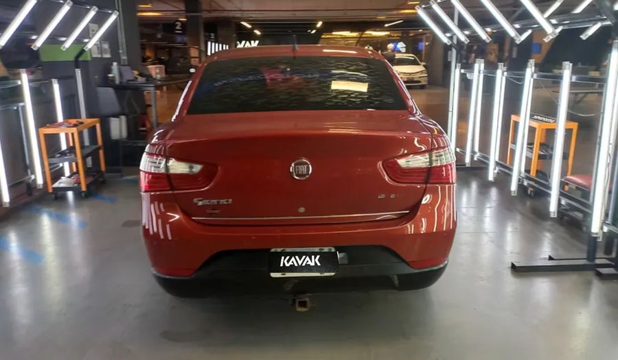 Fiat Grand Siena 1.6 16V ESSENCE Sedan 2014