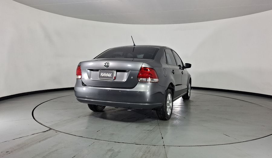 Volkswagen Vento 1.6 HIGHLINE TIPTRONIC Sedan 2014