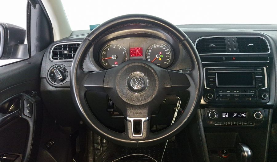 Volkswagen Vento 1.6 HIGHLINE TIPTRONIC Sedan 2014