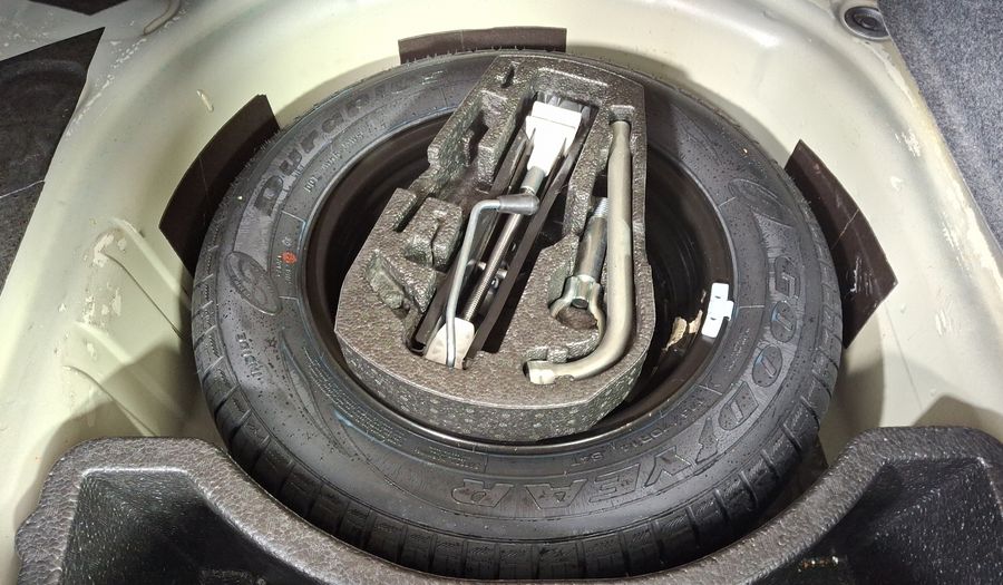 Volkswagen Vento 1.6 HIGHLINE TIPTRONIC Sedan 2014