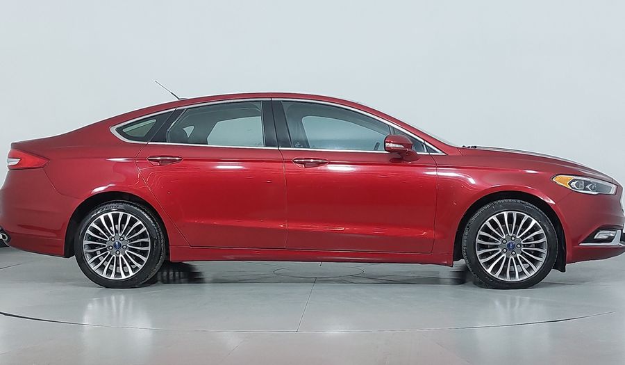 Ford Fusion 2.0 GTDI SE LUXURY PLUS NAV AT Sedan 2017