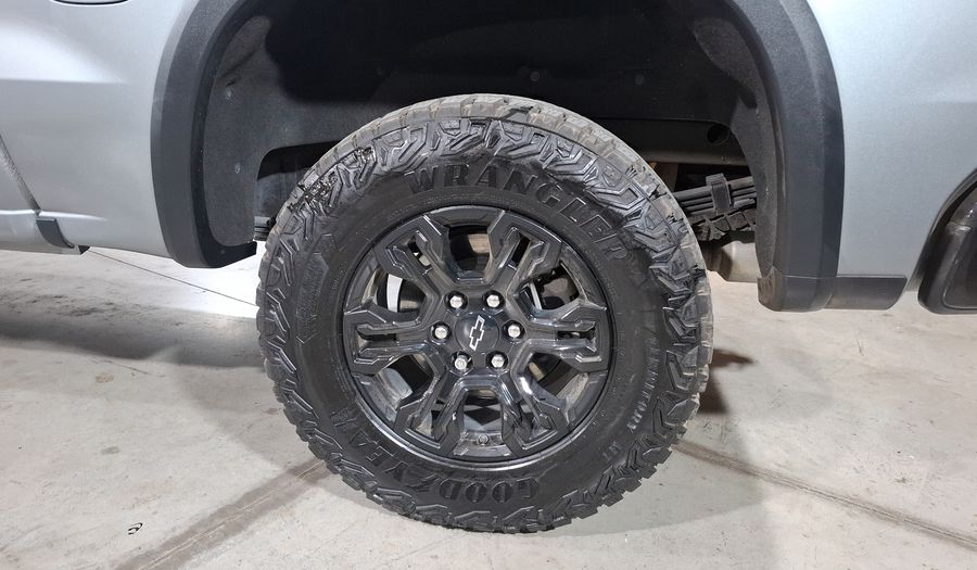 Chevrolet Cheyenne 6.2 CHEYENNE ZR2 D AUTO 4WD Pickup 2023