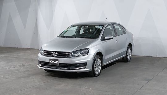 Volkswagen • Vento