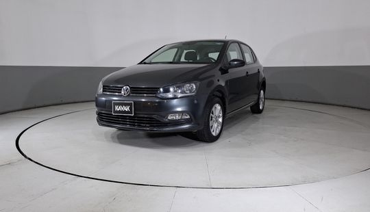 Volkswagen • Polo