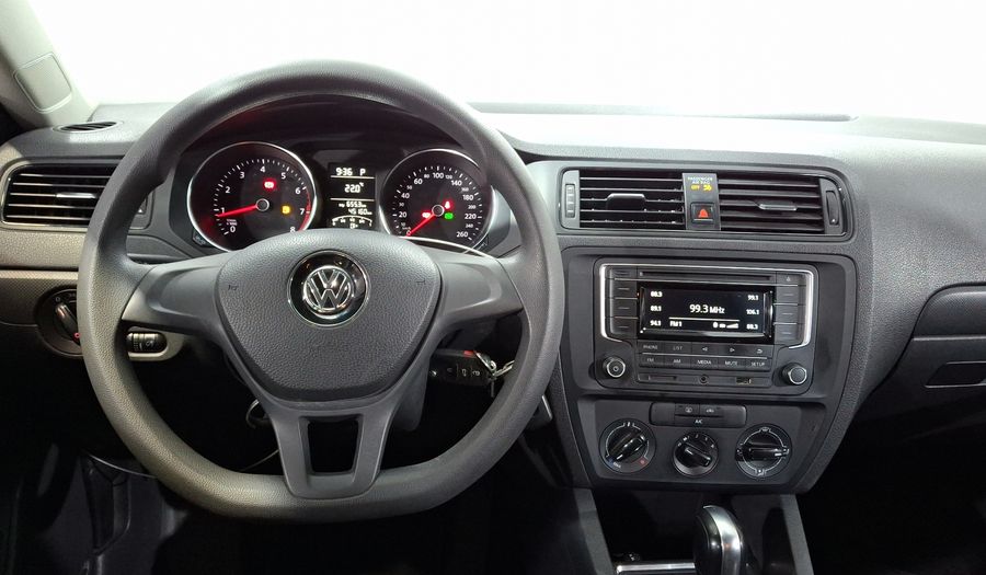 Volkswagen Jetta 2.0 TIP Sedan 2016