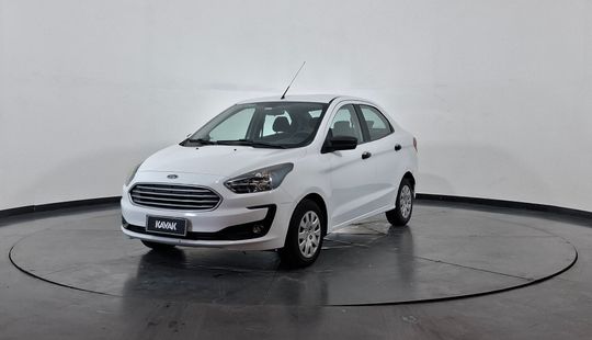 2021 • 103.500 km • Manual