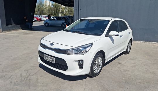 Kia • RIO 5